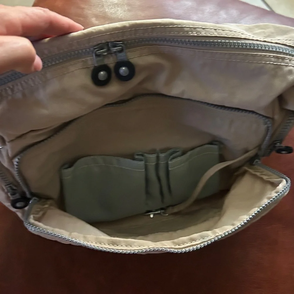 Kipling Crossbody Bag NEW - Picture 6 of 10